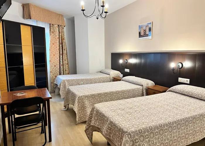 La Isla Гостевой дом 3*